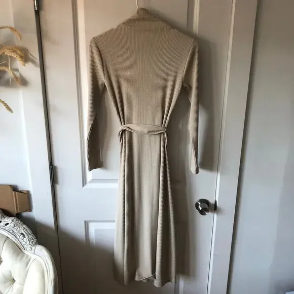Club Monaco Women's midi dress Melissah Knit Long sleeve XXS $225 Value  Cream
